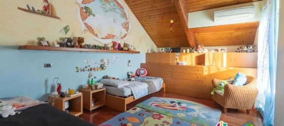 4-salle Maison à Cesano Maderno, Italy No. 32758 30