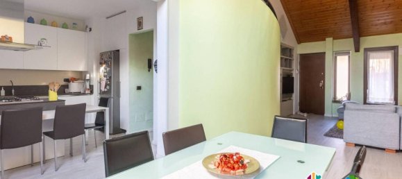 4-salle Maison à Cesano Maderno, Italy No. 32758 14