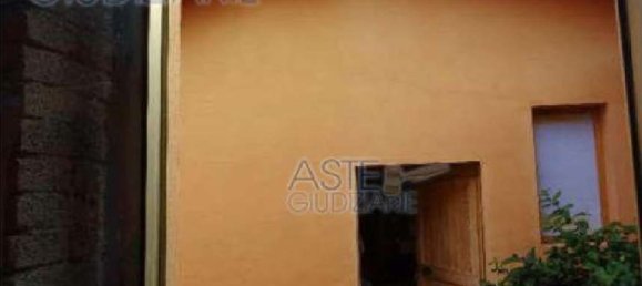 5 rooms House in San Marcello Piteglio, Italy No. 45990 10