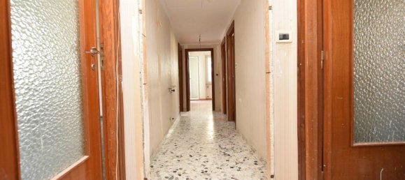 7 غرف نوم شقة في Nuoro, Italy رقم 347868 20