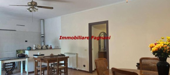 Villa de 4 divisões em Cisterna di Latina, Italy N.º 37485 9