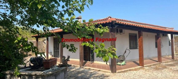 Villa de 4 divisões em Cisterna di Latina, Italy N.º 37485 42