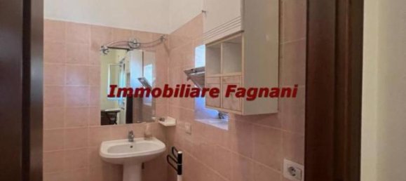 Villa de 4 divisões em Cisterna di Latina, Italy N.º 37485 38