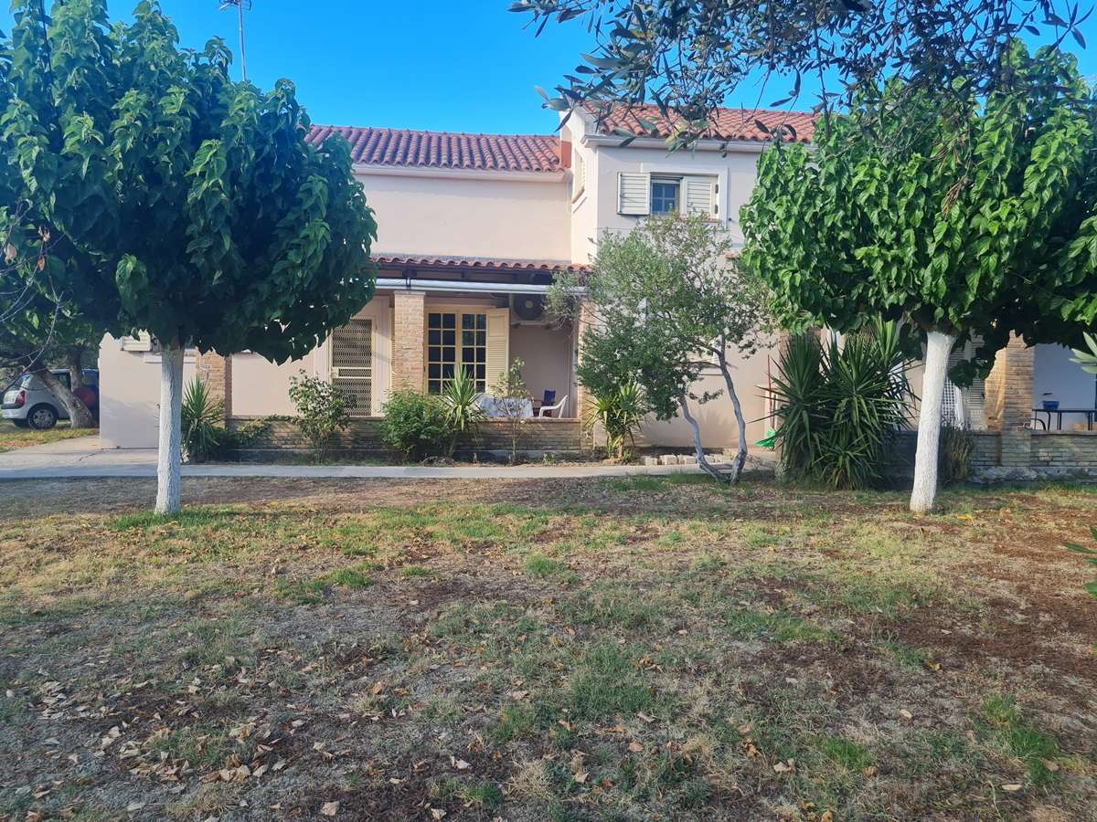 4 bedrooms Property in Zakynthos, Greece No. 8527