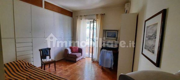 6 bedrooms Apartment in Rome, Italy No. 185711 4