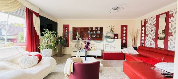 3 bedrooms Townhouse in Oberbergischer, Germany No. 321460 4