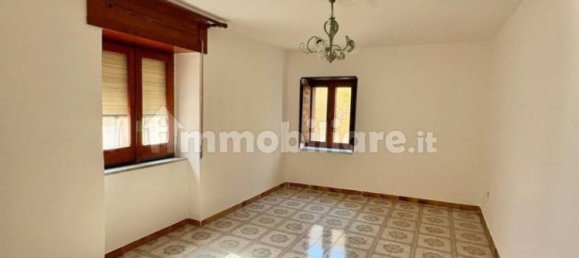 2 Schlafzimmer Haus in Capriglia Irpina, Italy, Nr. 345746 4
