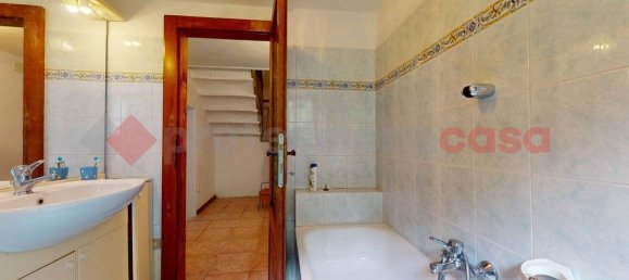 3 bedrooms House in Sillano Giuncugnano, Italy No. 233118 10