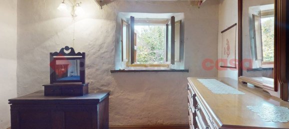 3 bedrooms House in Sillano Giuncugnano, Italy No. 233118 15