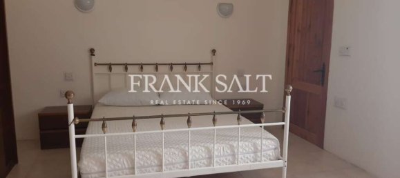 3 bedrooms Apartment in Victoria, Malta No. 5842 8