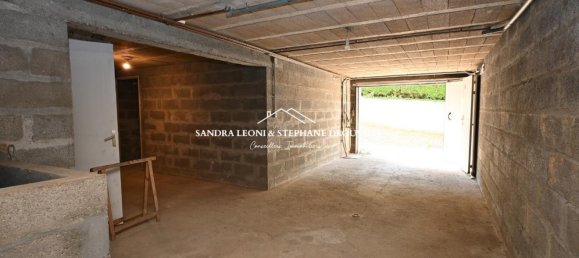 Casa de 5 dormitorios en Maintenon, France No. 228775 15