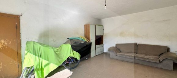 4 bedrooms Villa in Ponsacco, Italy No. 181604 18