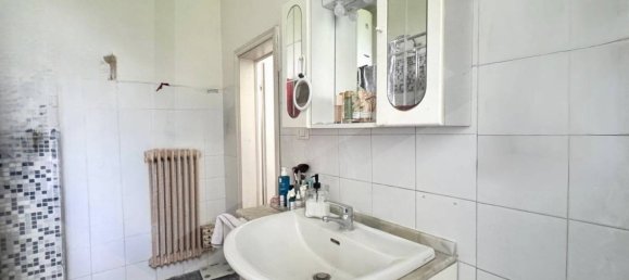 4 bedrooms Villa in Ponsacco, Italy No. 181604 23