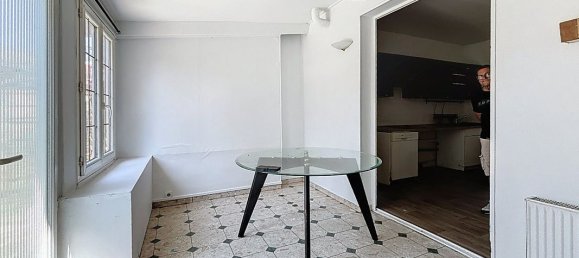 Дом с 2 спальнями в Ле Пети-Кевийи, Франция № 357562 4