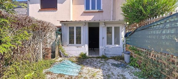 Дом с 2 спальнями в Ле Пети-Кевийи, Франция № 357562 3