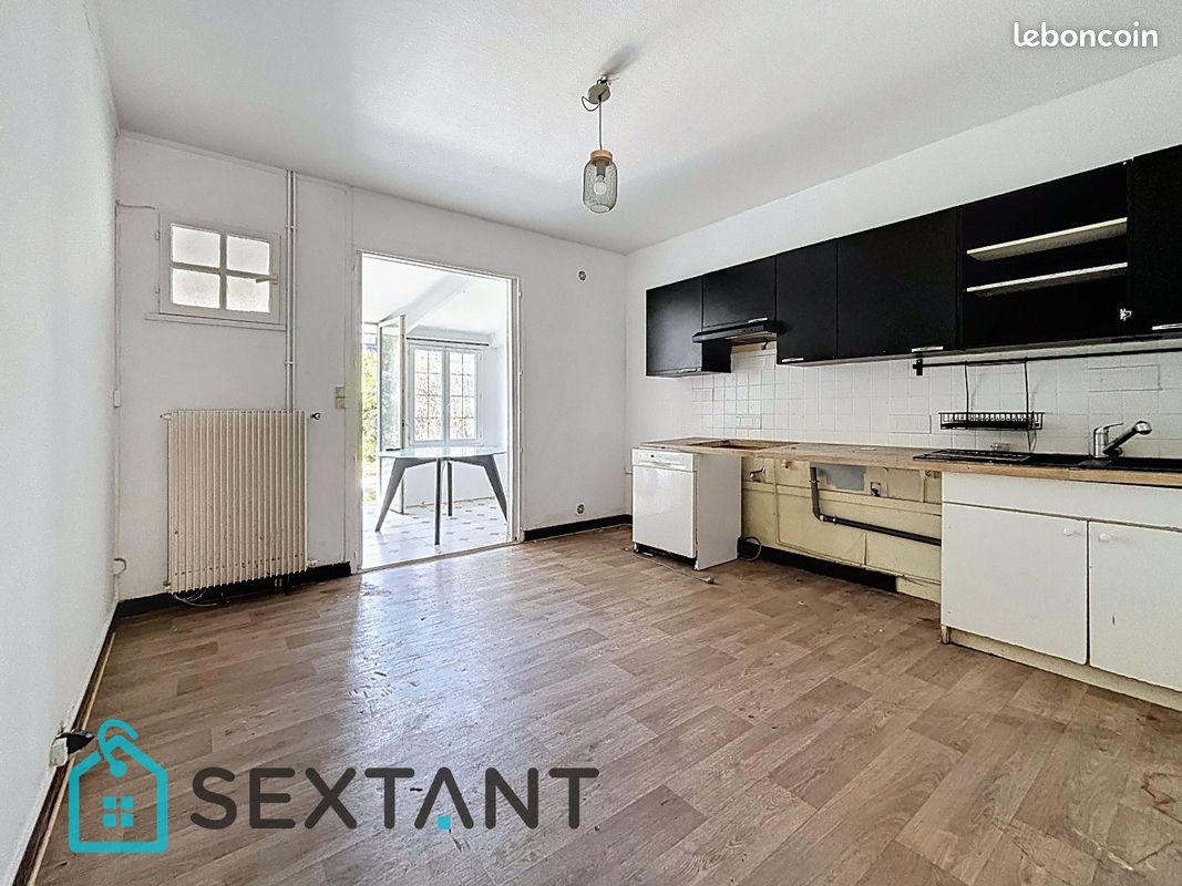 Дом с 2 спальнями в Ле Пети-Кевийи, Франция № 357562