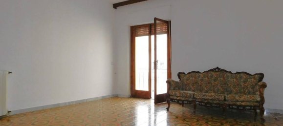 2 bedrooms Apartment in Scalea, Italy No. 339324 4
