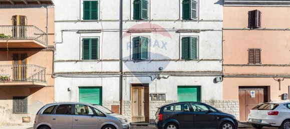 7 rooms Apartment in Jesi, Italy No. 6547 10