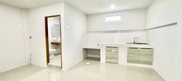 2 bedrooms Bungalow in Phuket, Thailand No. 7807 11