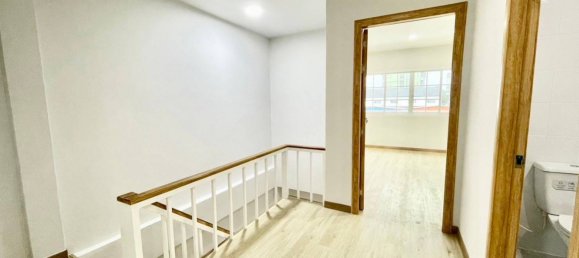 2 bedrooms Bungalow in Phuket, Thailand No. 7807 12