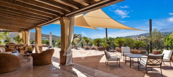 4 Schlafzimmer Villa in Malaga, Spain, Nr. 106485 5