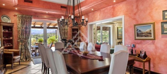 4 Schlafzimmer Villa in Malaga, Spain, Nr. 106485 3