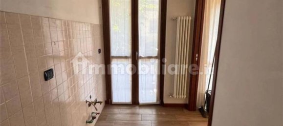3 bedrooms Apartment in Voghera, Italy No. 344016 12