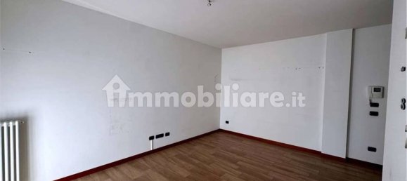 3 bedrooms Apartment in Voghera, Italy No. 344016 13
