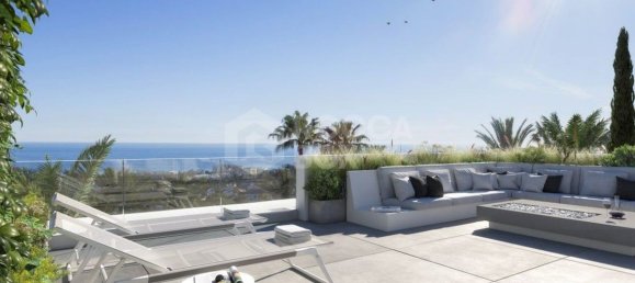 4 bedrooms Villa in Marbella, Spain No. 25058 9