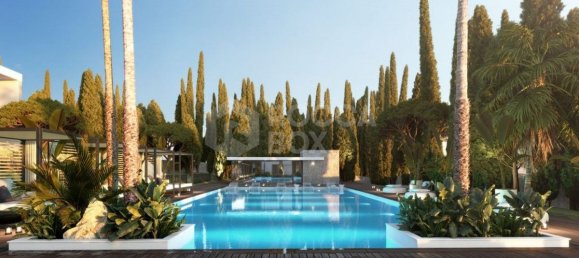 4 bedrooms Villa in Marbella, Spain No. 25058 8