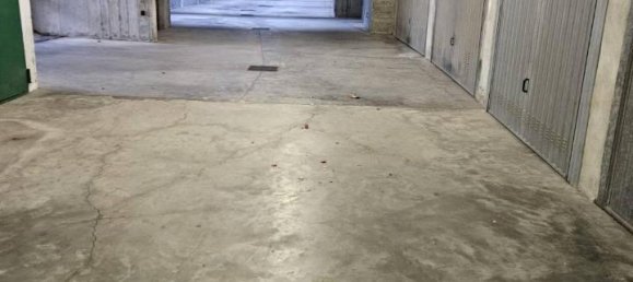 Estacionamento de 1 divisão em Ventimiglia, Italy N.º 25003 4