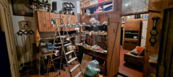 Estacionamento de 1 divisão em Ventimiglia, Italy N.º 25003 5