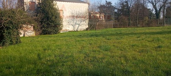 1200m² Land in Padua, Italy No. 82301 2