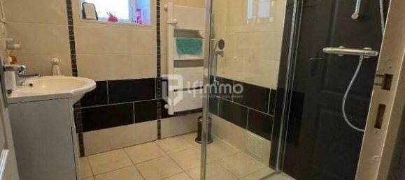 2 Schlafzimmer Haus in Helstroff, France, Nr. 350213 9