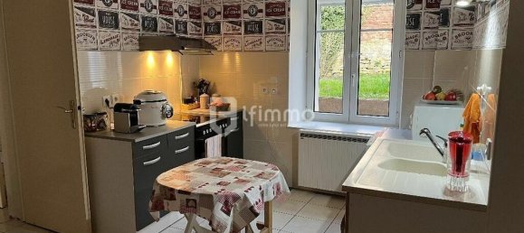 2 Schlafzimmer Haus in Helstroff, France, Nr. 350213 2