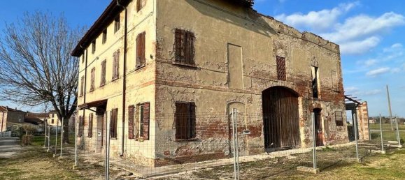 Дом с 6 комнатами в Гонзага, Италия № 75404 3