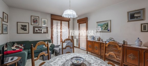 Apartamento de 4 dormitorios en San Pietro in Casale, Italy No. 321826 5