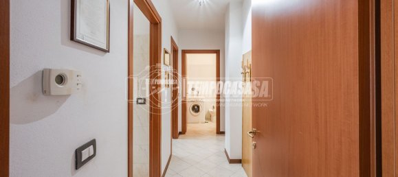 Apartamento de 4 dormitorios en San Pietro in Casale, Italy No. 321826 7