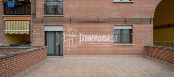 Apartamento de 4 dormitorios en San Pietro in Casale, Italy No. 321826 28