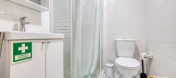 7 bedrooms Building in Porto, Portugal No. 138306 15