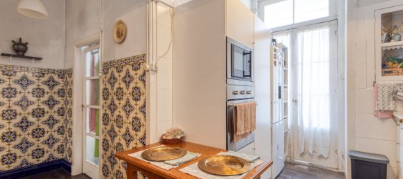 7 bedrooms Building in Porto, Portugal No. 138306 22