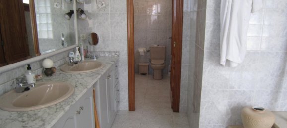 5 bedrooms Penthouse in Calpe, Spain No. 1766 12