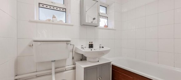 Apartamento de 1 dormitorio en Ashtead, United Kingdom No. 9764 8