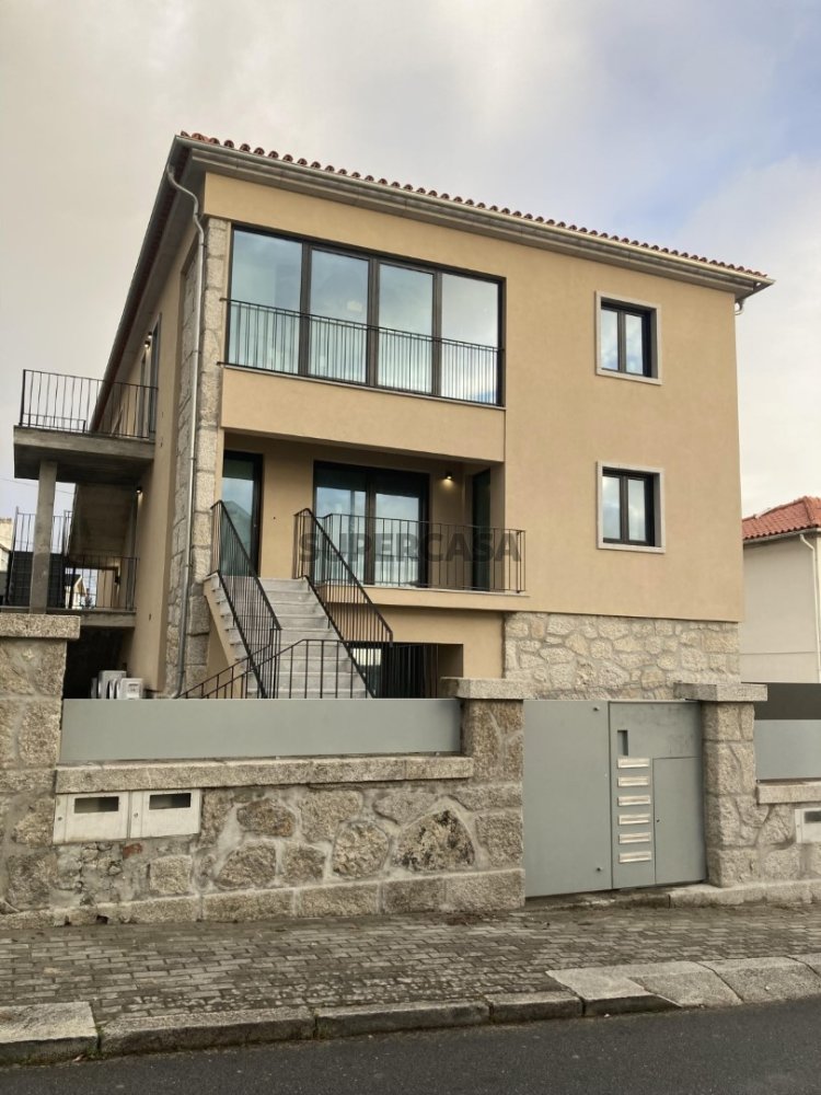 3 chambres Duplex à Viana do Castelo, Portugal No. 221303