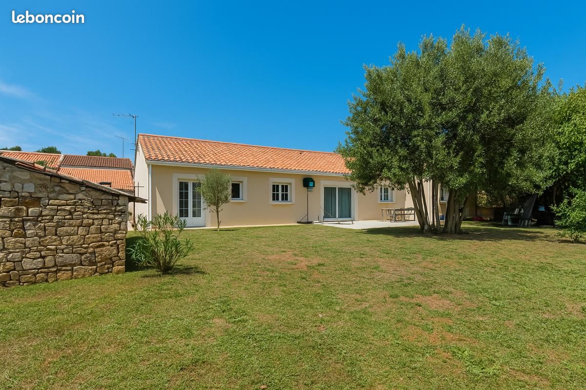 5 غرف نوم منزل في Chasseneuil-du-Poitou, France رقم 342307