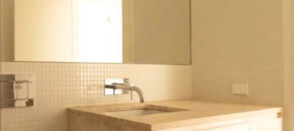 1 bedroom Apartment in Lisbon, Portugal No. 135119 4