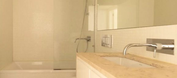 1 bedroom Apartment in Lisbon, Portugal No. 135119 5