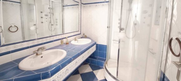Apartamento de 3 dormitorios en Creteil, France No. 117360 10