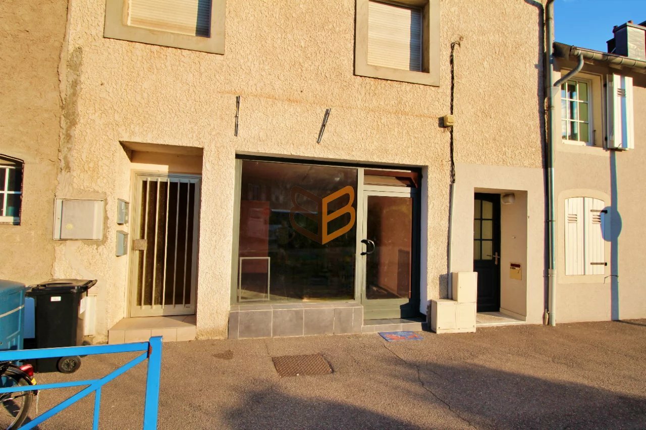  عقار تجاري في Ottange, France 82متر مربع رقم 349976