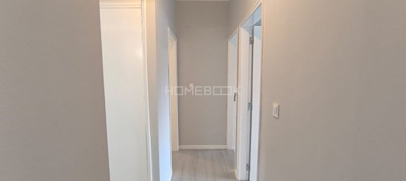 3 bedrooms Apartment in Loures, Portugal No. 95027 13